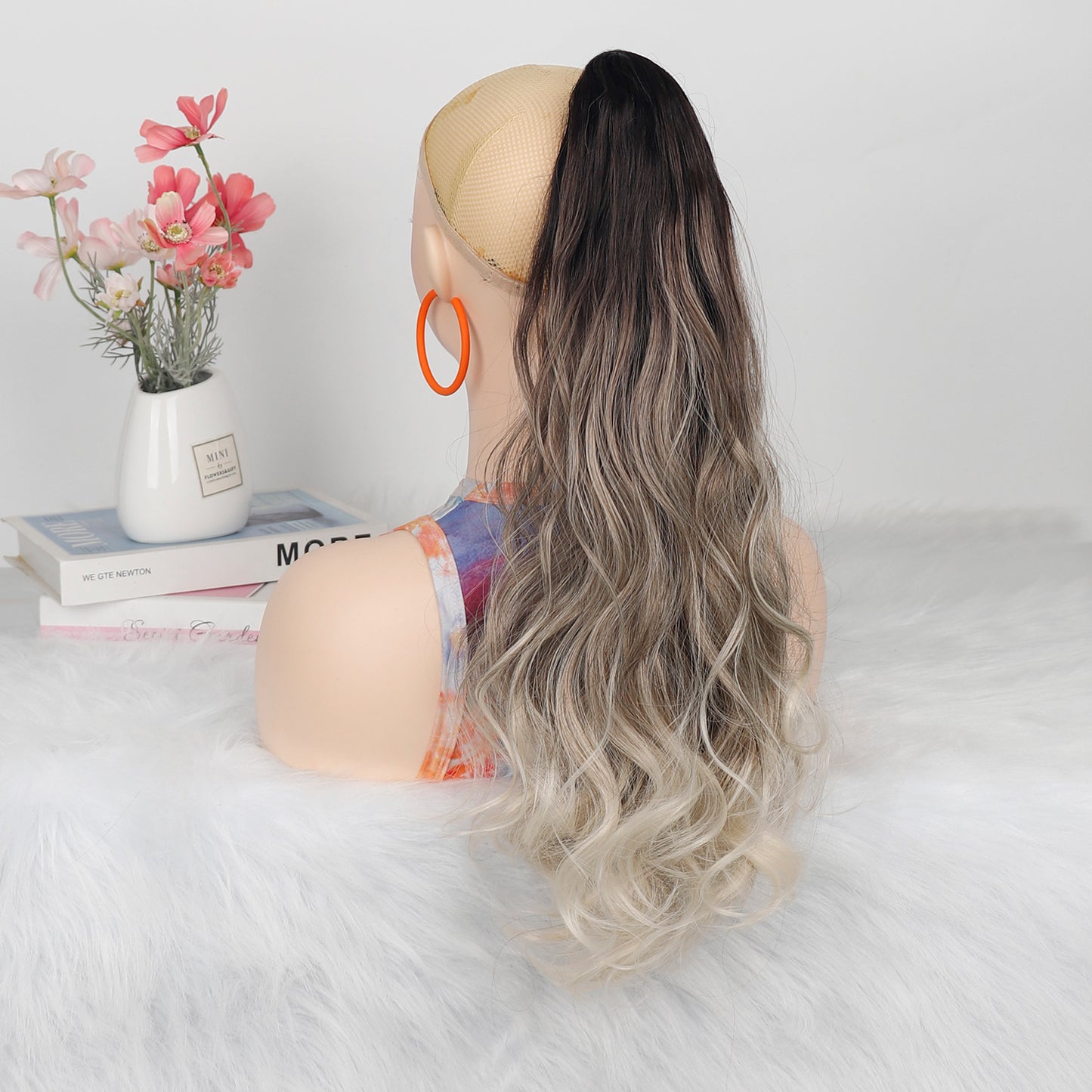 Wavy Curls Ponytail Chemical Fiber Three Color Gradient Dye Wig